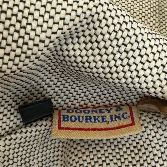 Dooney & Bourke Vintage Dome Berry Pebble Leather Satchel Bag Zip 12.5” x 7” - Picture 7 of 13